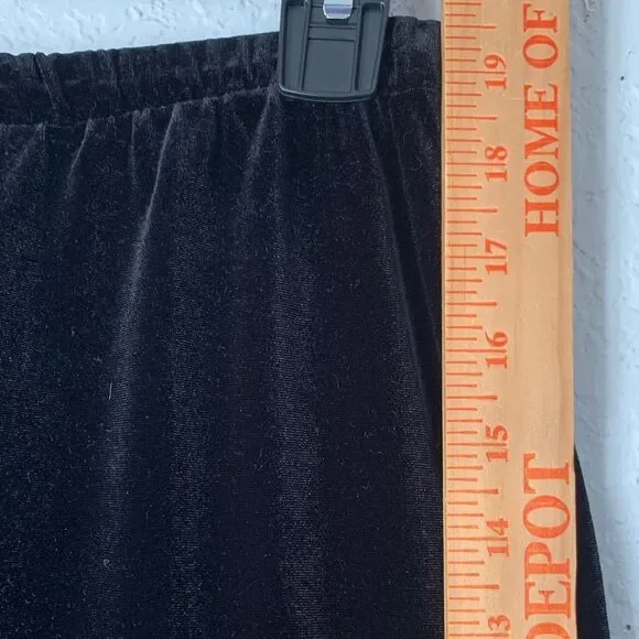 Mosaic & Co Black Velour Blazer/Skirt 2PC Set Size L - Picture 8 of 11